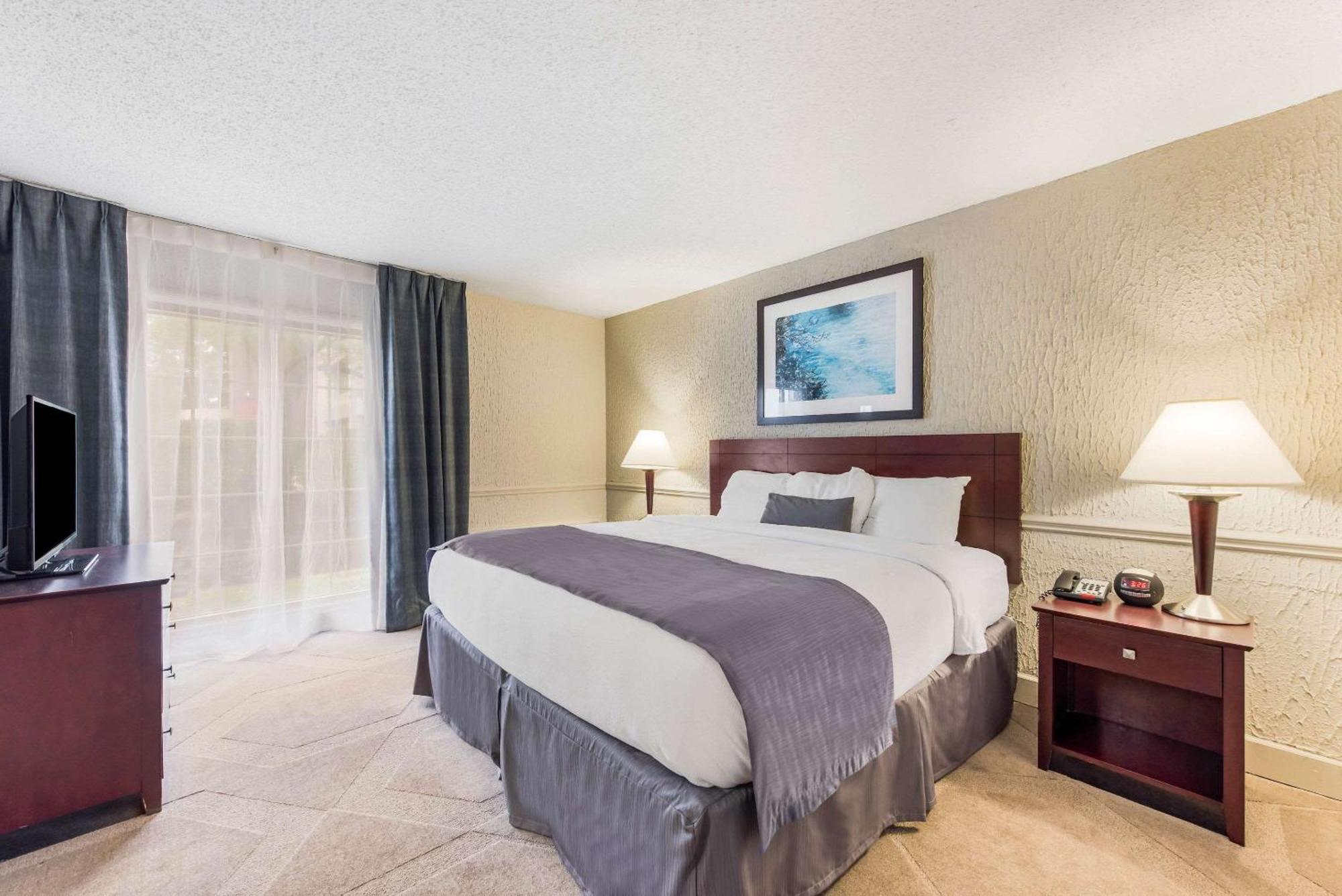 The Blu Hotel Blue Ash Cincinnati, Ascend Hotel Collection Zewnętrze zdjęcie