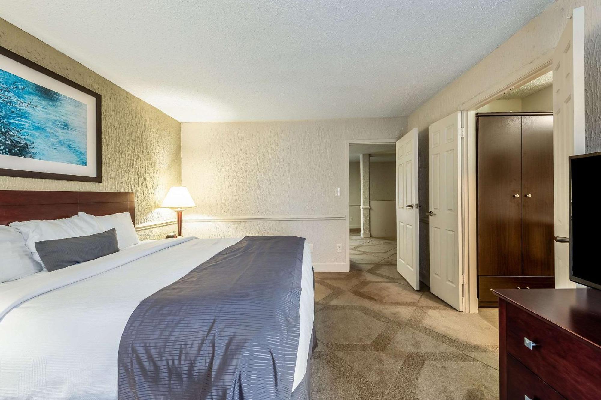 The Blu Hotel Blue Ash Cincinnati, Ascend Hotel Collection Zewnętrze zdjęcie