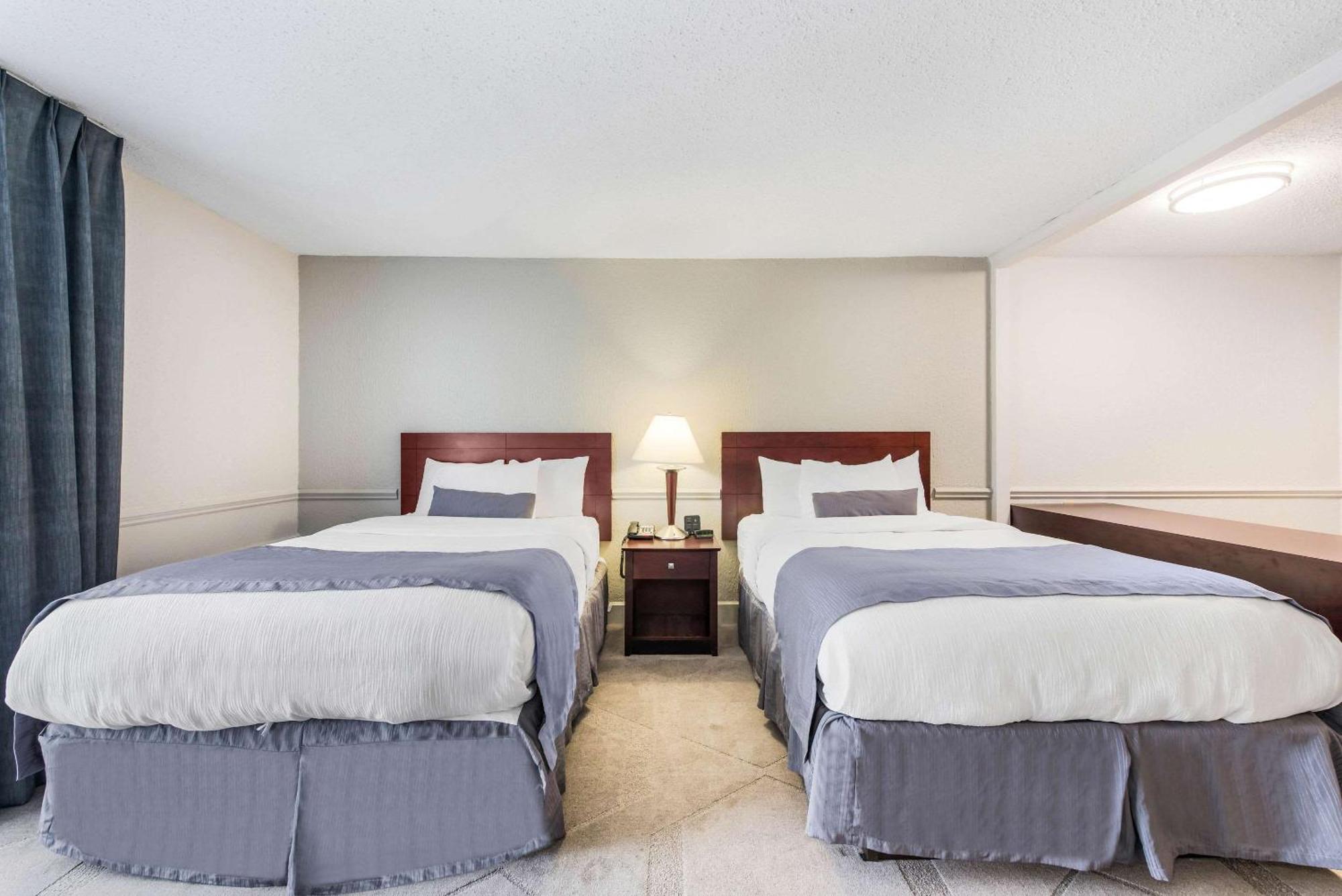 The Blu Hotel Blue Ash Cincinnati, Ascend Hotel Collection Zewnętrze zdjęcie