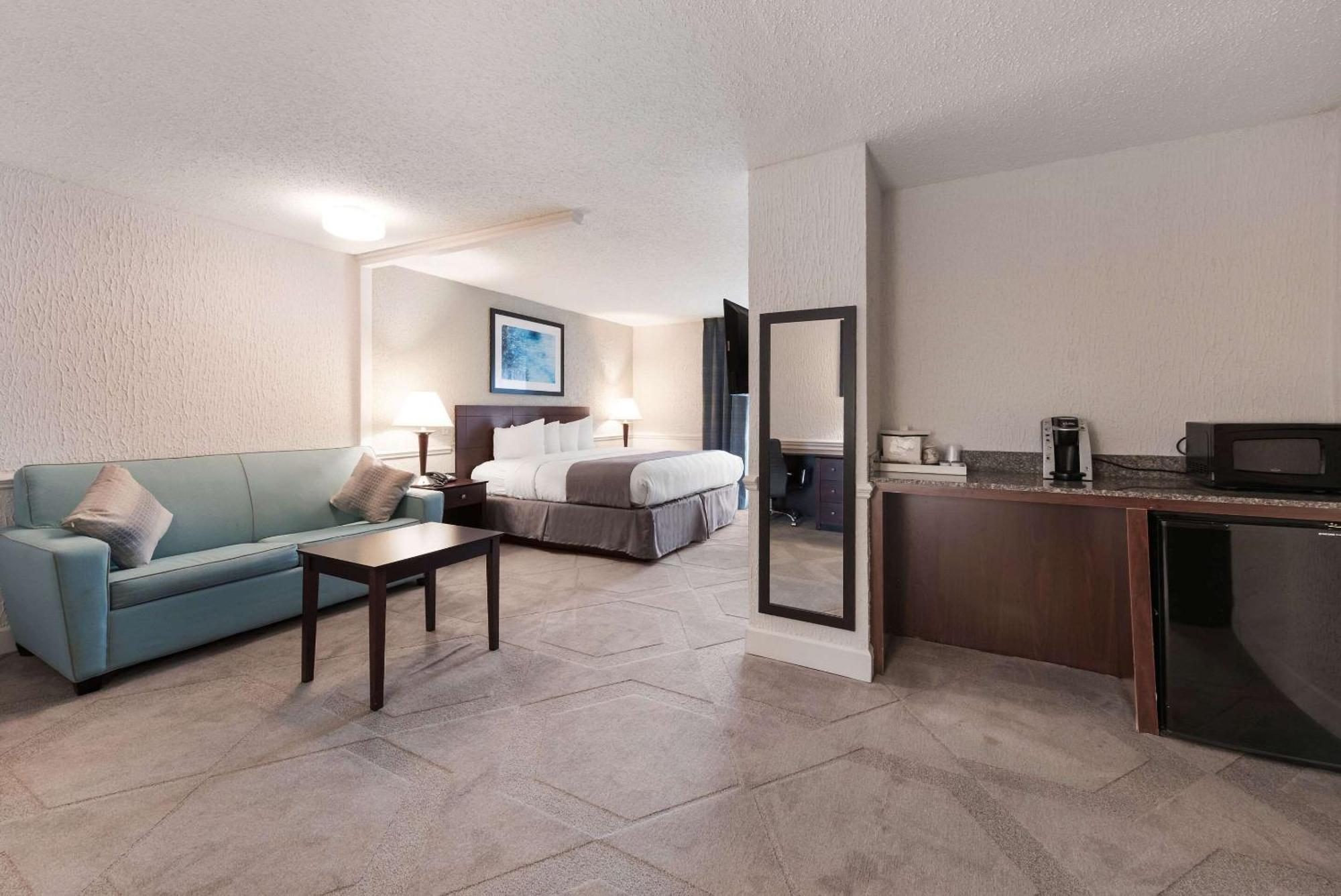The Blu Hotel Blue Ash Cincinnati, Ascend Hotel Collection Zewnętrze zdjęcie